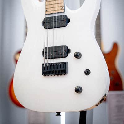 Jackson X Series SLATHX-M 3-7 Soloist Snow White image 6