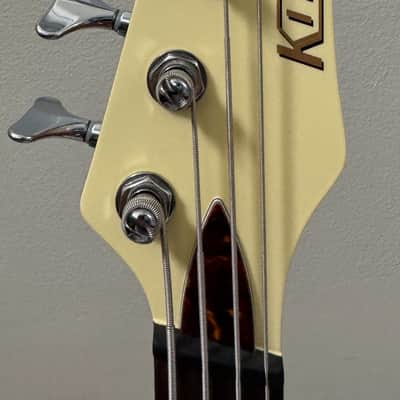 Kiesel JBM4 2022 - Vintage Cream w/ matching headstock image 3