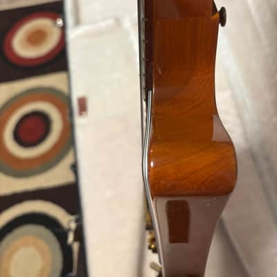 Gibson Moderne XL 2012 - Trans Amber - REDUCED image 13
