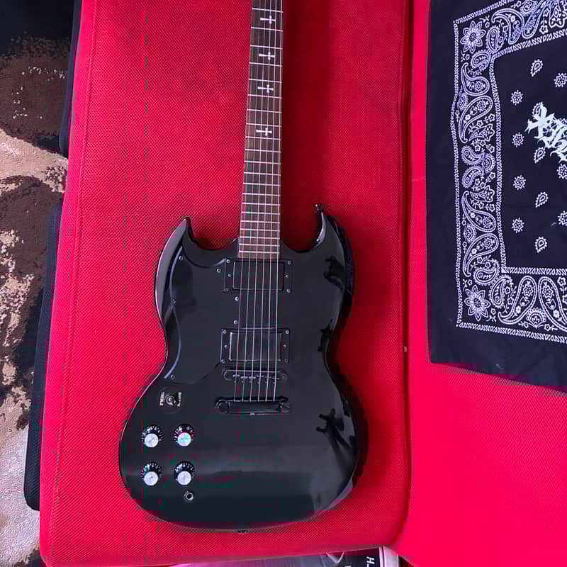 2008 Epiphone G400 Black