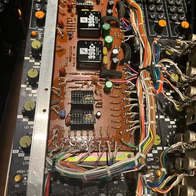 1979 32 channel Yamaha PM2000 for sale image 7