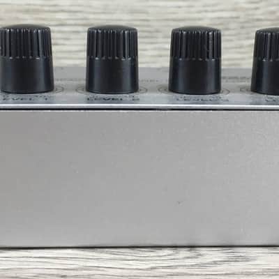 Behringer HA400 Micro Amp image 3