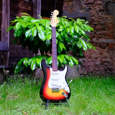 Fender Stratocaster 1966 - Sunburst image 7