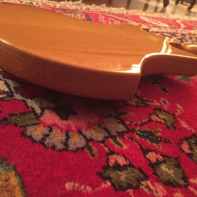 Left handed Guild B-301a bass guitar 1980 natural image 12