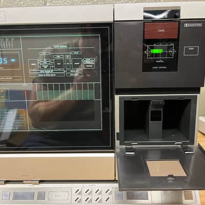 Mitsubishi Z-40 1980s image 3