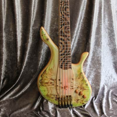 GB Liuteria Boutique Sensus bass 5 string tribal edition image 6