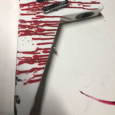 Jackson Custom Shop Star "Chris Holmes WASP" Tribute 2000's ? Blood Spatter On White / Matching Head image 14