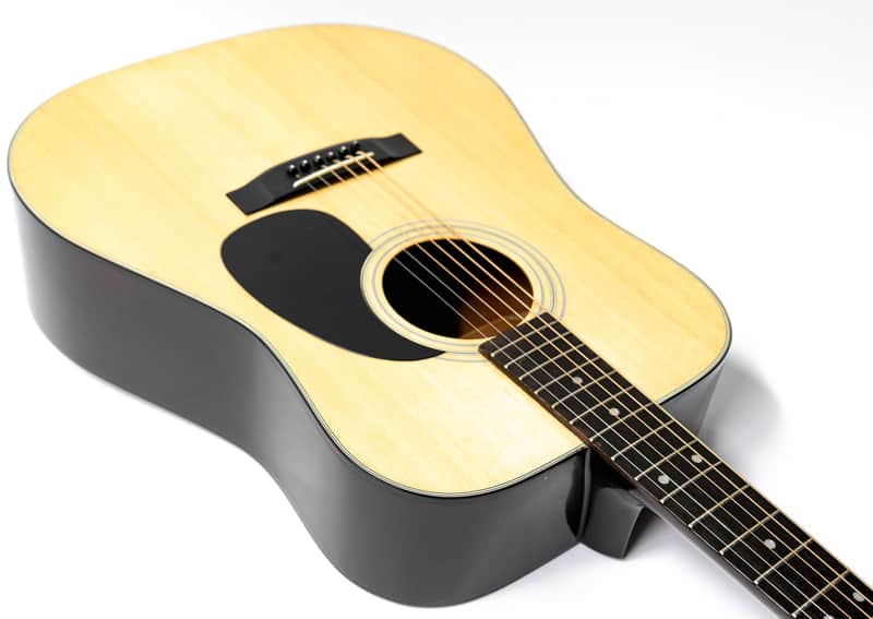 Vintage Morris W-15 Acoustic Guitar with Hardshell Case - Natural