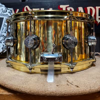 DW Collector's Series Bell Brass 6.5x14" Snare Drum 2010 - Present - Polished Brass with Chrome Hardware image 4