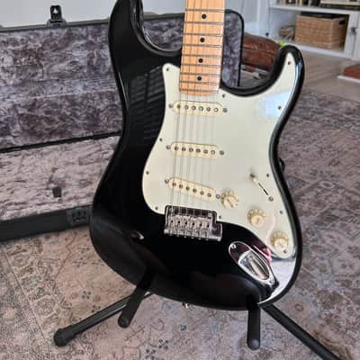Fender American Professional Stratocaster 2017 image 2