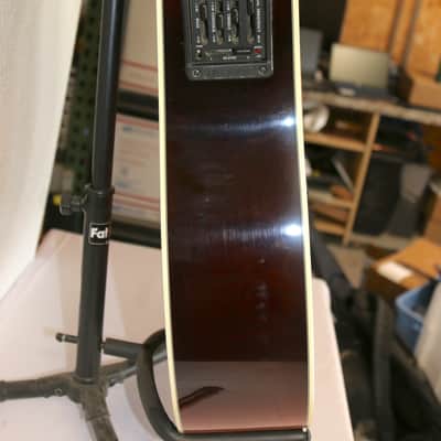 Taylor 610ce With Fishman Electronics Luthier Special With Hard Case image 6