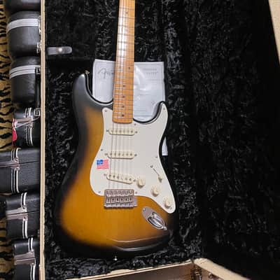 MINT Fender Eric Johnson Stratocaster Signed image 1