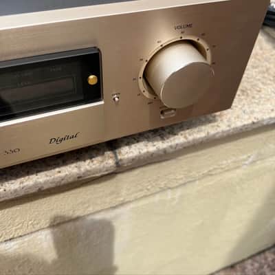 ACCUPHASE DC330 PREAMPLIFIER HIFI DC330 2005 - Gold image 6