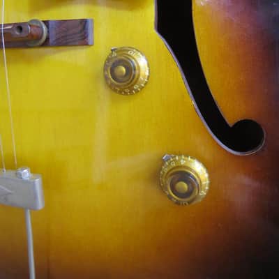 Gibson Vintage ES-135 Hollow Body 1956 - Sunburst image 10