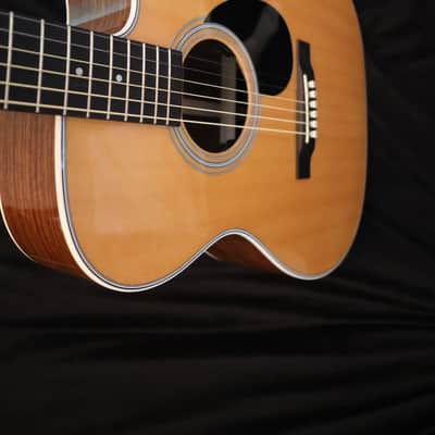 Martin OMC-28E 2016 image 16