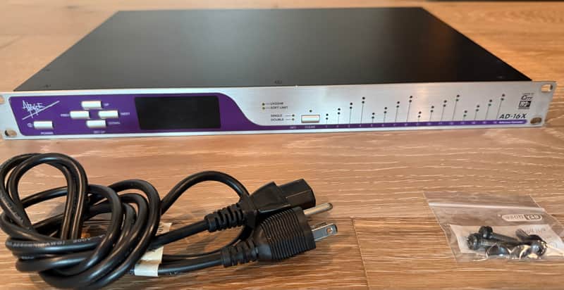 Apogee AD-16X 16-Channel 192kHz Reference A/D Converter 2000s - Silver image 1