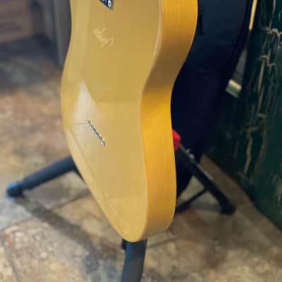 Fender American Pro Classic Hotshot Telecaster in Butterscotch Blonde w Logo Bag image 18