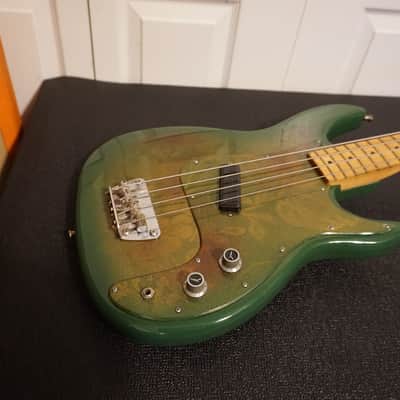 Peavey Fury 1983 Green Clover Custom Finish Super Ferrite Pickup Vintage Made in USA Maple Neck MIA image 2