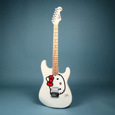 2024 Squier Hello Kitty Stratocaster White Electric Guitar image 2