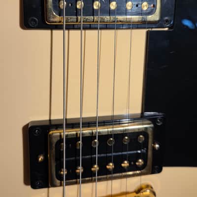 Epiphone 2022 Les Paul Custom Limited Edition Ivory White image 6