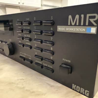 Korg M1R Rackmount Workstation Synthesizer 1990s - Black