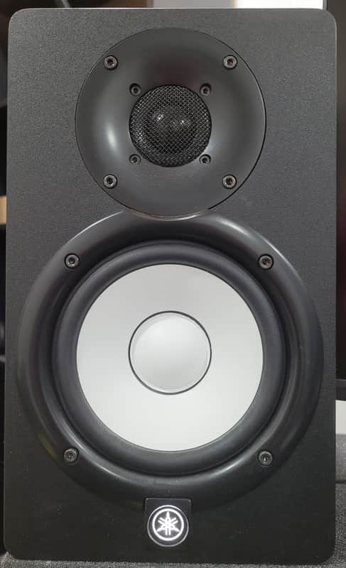 Yamaha HS5