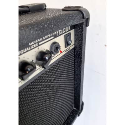 qtx 173.030UK - Guitar Amplifiers - Excellent image 17