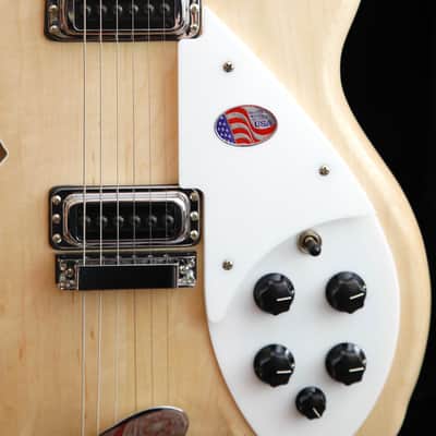 Rickenbacker 360 Mapleglo Semi-Hollow Electric Guitar image 6