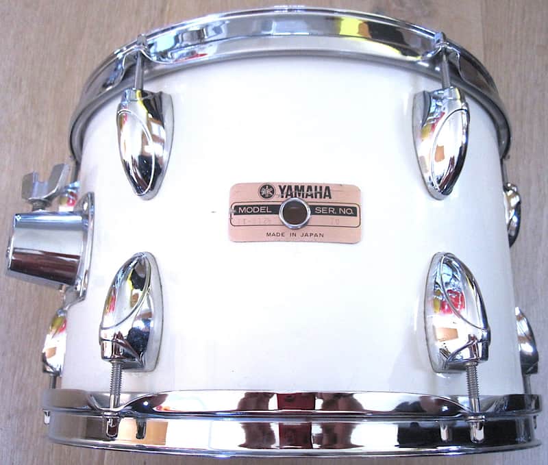 12" x 8" Yamaha Tom Drum - Vintage image 1