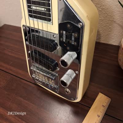 Vintage Guyatone Steel HG-306C, w/case, w/2 tone bars image 4