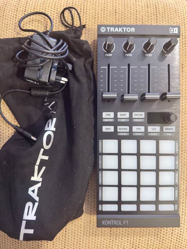 Native Instruments Traktor Kontrol F1 2010s - Black image 1