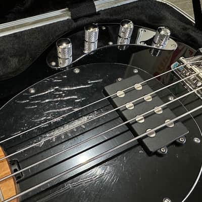 Ernie Ball Music Man StingRay Special 4 H with Roasted Maple Fretboard 2018 - Present - Black Rock image 11
