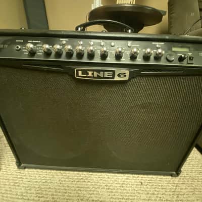 Line 6 Spider IV 150 150-Watt 2x12" Stereo Digital Modeling Guitar Combo 2009 - 2016 Black image 4