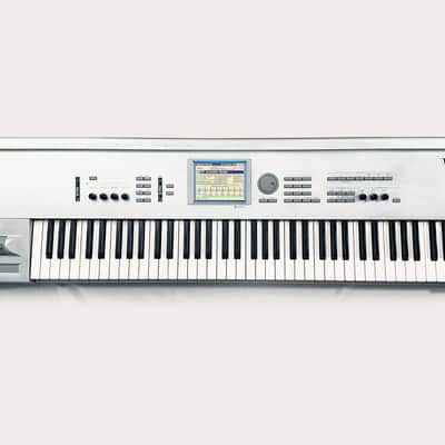 KORG Triton Pro 76-Key Synthesizer Workstation Made in JAPAN. SERVICED ! Good Condition. Works Perfect !...