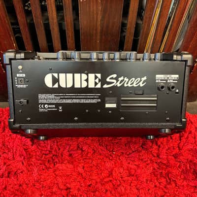 Roland Cube Street | Battery-Powered Stereo Amplifier 2011 - Black image 3