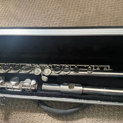 Gemeinhardt 2SP Closed Hole Flute All New Pads, Clean, Plays Great! image 1