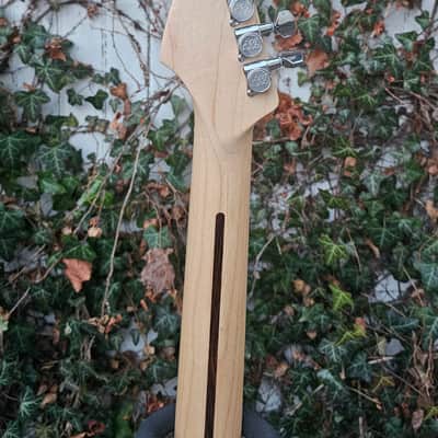 Wilhelm Guitars Custom Handmade HSS Strat Solid Body Electric Guitar "Silverburst" image 8