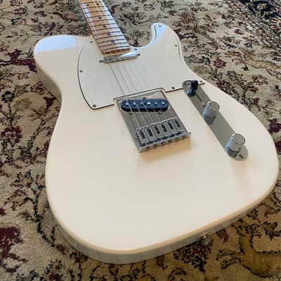 Fender Player Telecaster with Maple Fretboard 2018 - 2024 - Polar White image 3
