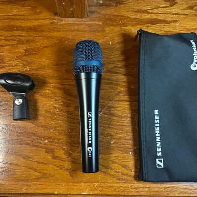 Sennheiser e945 Handheld Supercardioid Dynamic Vocal Microphone 2003 - Present - Black image 1