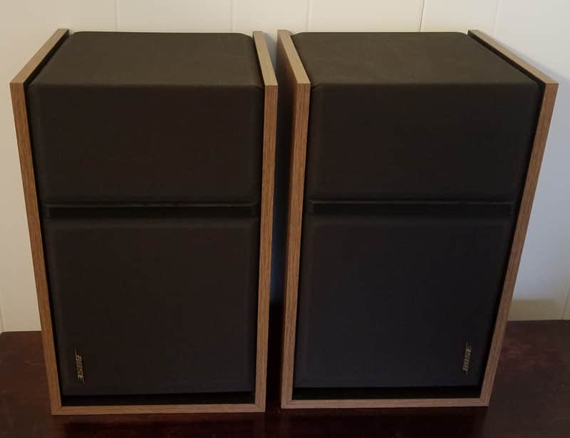 Bose 301 Series III Direct Reflecting Bookshelf Speakers in | Reverb