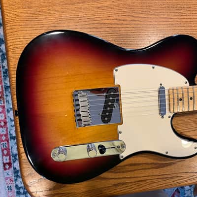 2004 Fender American Telecaster 3-Color Sunburst Maple Fretboard Neck AM MN 3TS American Series 3 Tone Sunburst Date 01/2004 MODEL #: 0118402700 Tele image 1