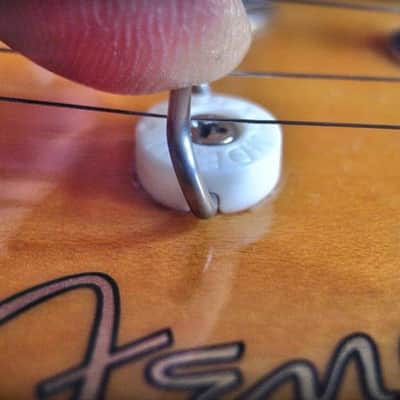 Genuine Dynaguide String Tree/String Guide, Off-White