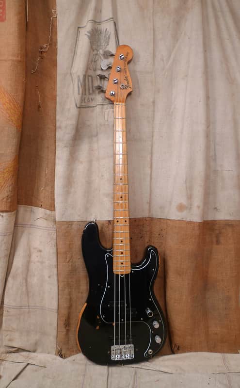 Fender Precision Bass  1968 Black image 1