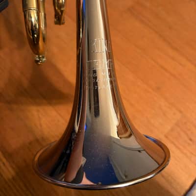 King Tempo Nickel 1970s - Silver Trumpet with Laquer slides and original case image 5