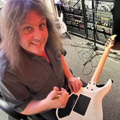 Caparison Michael Romeo Prototype personal guitar of Michael Romeo  - White matte image 4