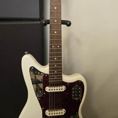 Squier Classic Vibe '60s Jaguar 2022 - Olympic White with Matching Headstock image 3