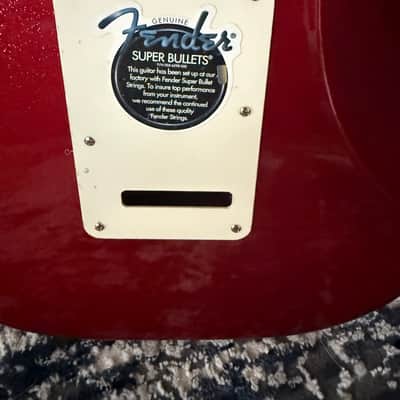 Fender FSR Red Sparkle Strat HSS 2004 - Satin Polyurethane - MIM image 4