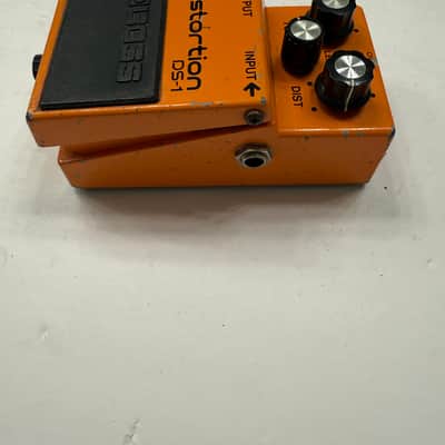 Boss Roland DS-1 Distortion Vintage 1982 Guitar Effect Pedal MIJ Japan image 4