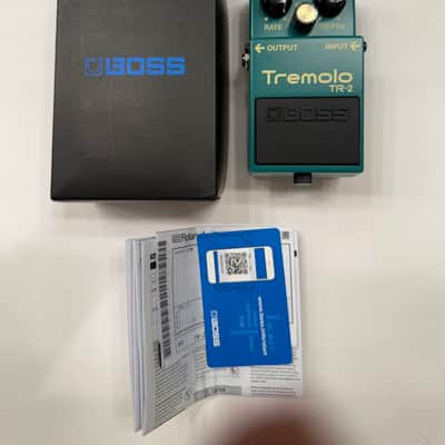 Boss Roland TR-2 Tremolo Guitar Effect Pedal + Original Box image 1