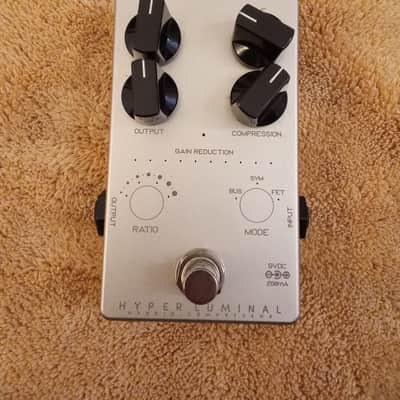 Darkglass Electronics Hyper Luminal Hybrid Compressor 2018 - Present Silver image 1